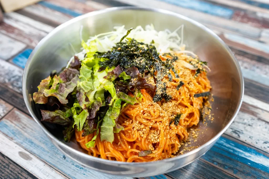 ビビン麺