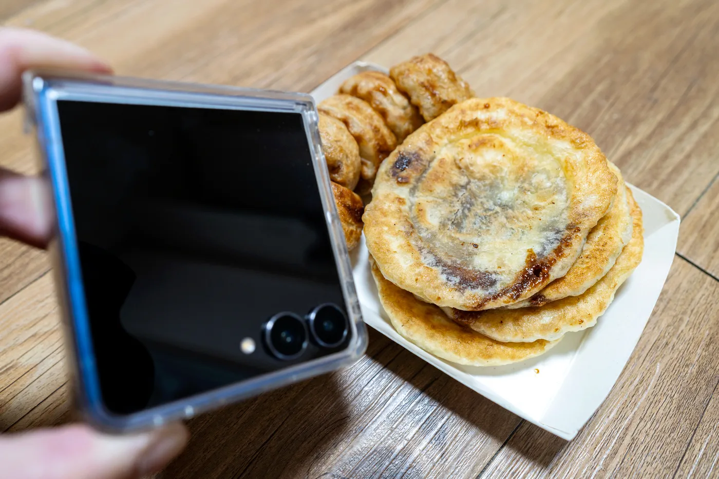 A hotteok the size of a Samsung Flip 7
